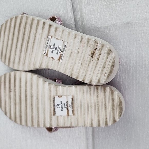 Sandals - Picture 3 of 5